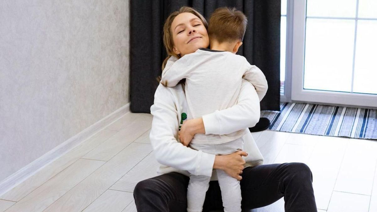 Алена Шоптенко очаровала сеть трогательной фотографией с сыном Алена Шоптенко очаровала сеть трогательной фотографией с сыном