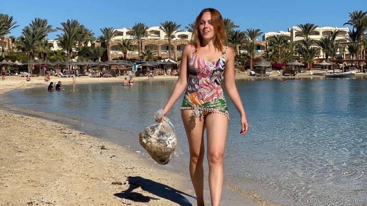 Alyosha показала необычное фото с отдыха Alyosha показала необычное фото с отдыха