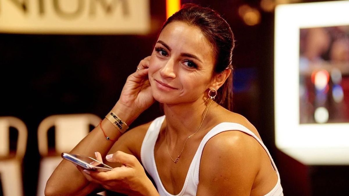 Ілона Гвоздьова вперше розповіла про смерть батька і брата Ілона Гвоздьова вперше розповіла про смерть батька і брата