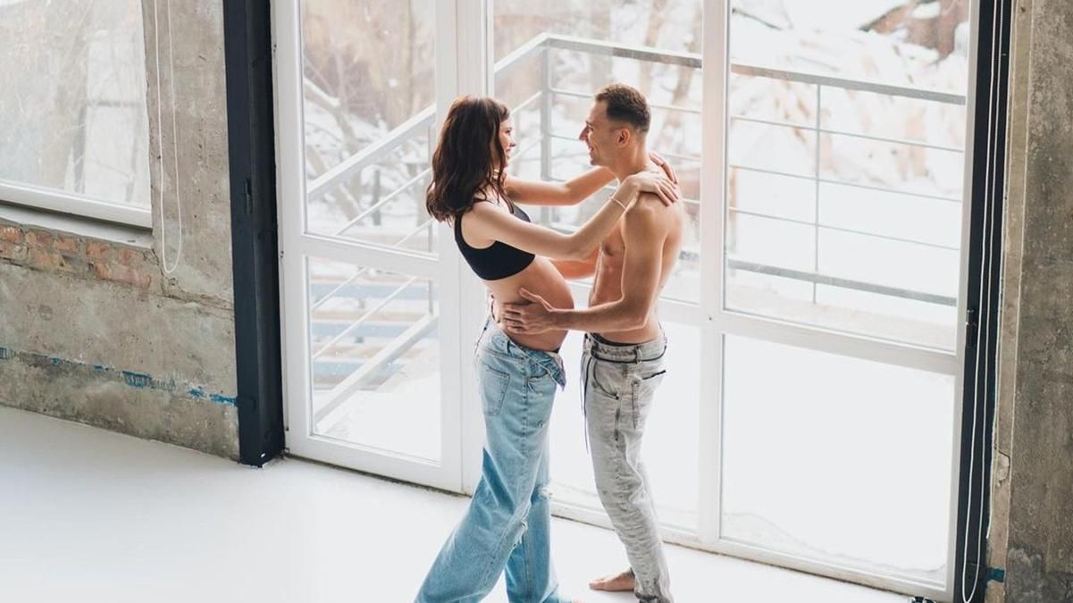 Девушка Холостяка Макса Михайлюка беременна: новое фото пары Девушка Холостяка Макса Михайлюка беременна: новое фото пары