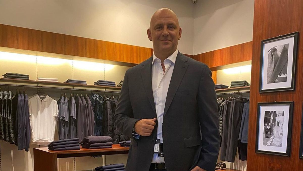 Потап показал, как выглядел в 18 лет: фото с кудрявыми волосами Потап показал, как выглядел в 18 лет: фото с кудрявыми волосами