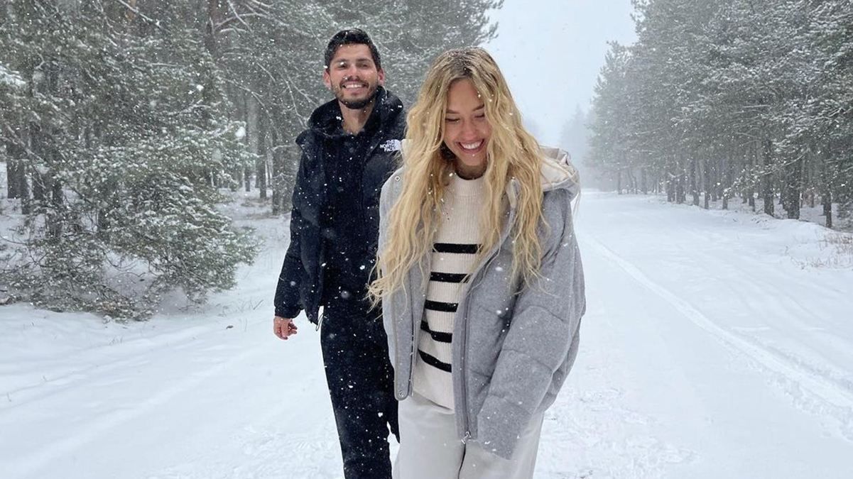 Беременная Даша Квиткова устроила фотосессию в лесу: кадры с мужем Беременная Даша Квиткова устроила фотосессию в лесу: кадры с мужем