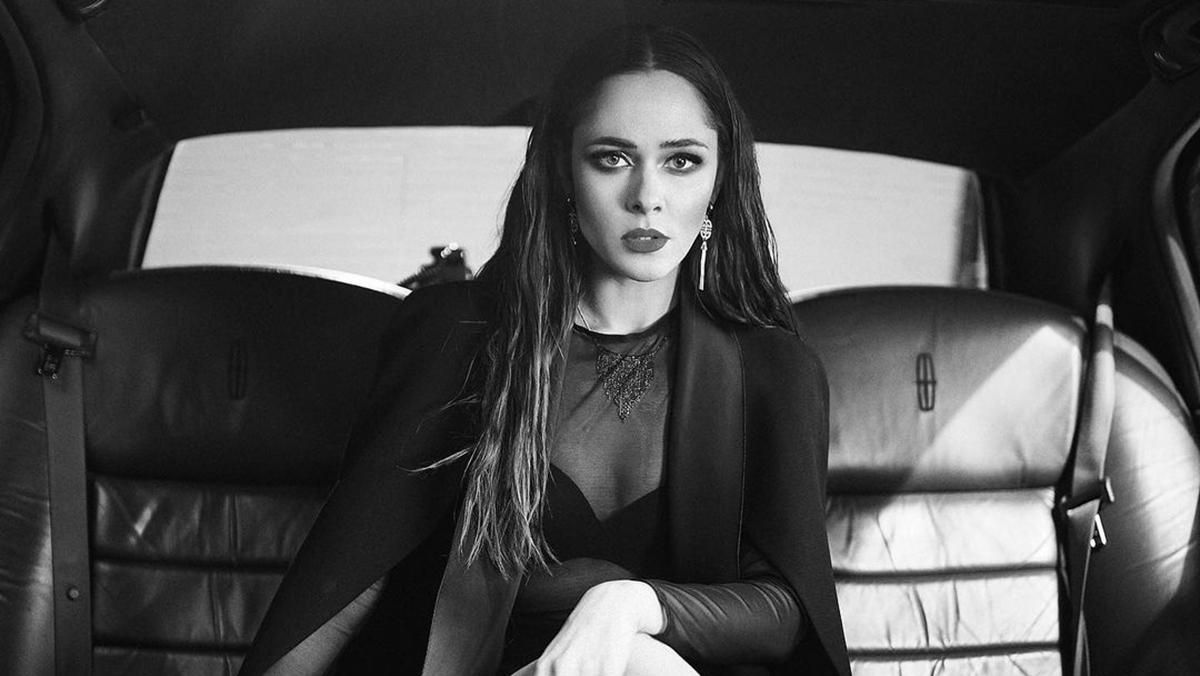 Юлія Саніна розповіла про райдер і найменший гонорар The Hardkiss Юлія Саніна розповіла про райдер і найменший гонорар The Hardkiss