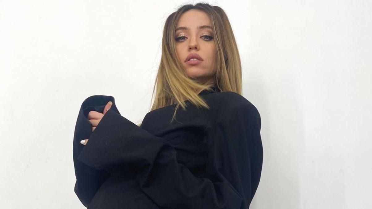 Надя Дорофеєва показала, як розважається на снігу: кумедне відео Надя Дорофеєва показала, як розважається на снігу: кумедне відео