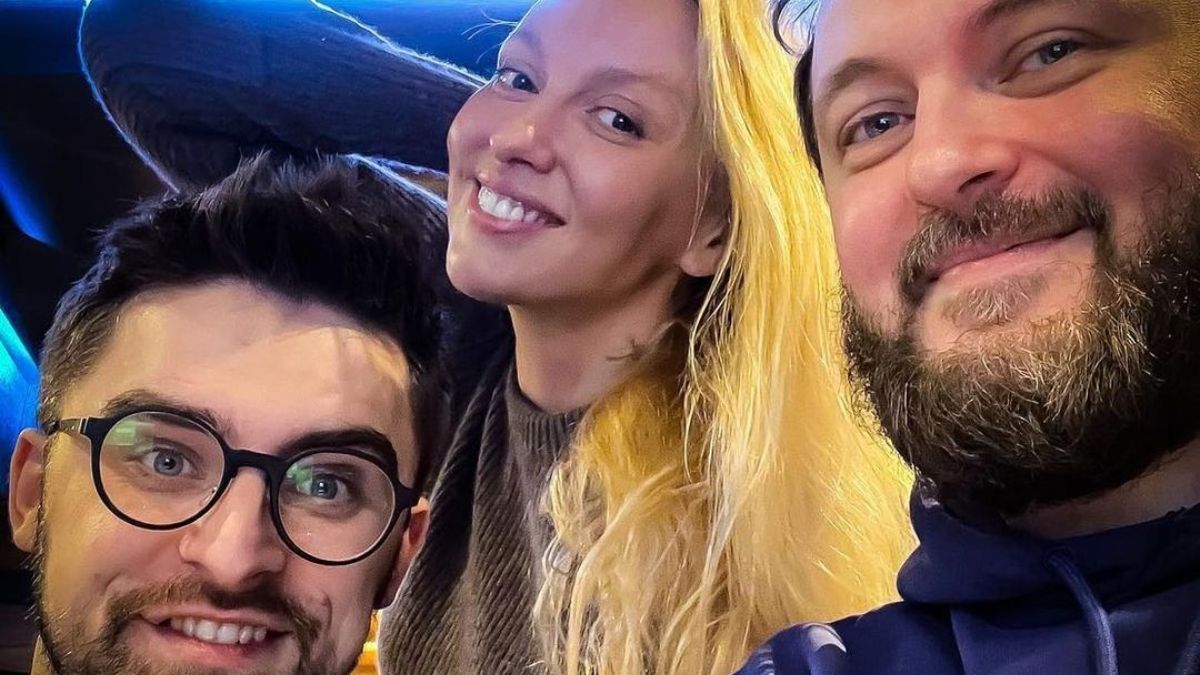 Julik заінтригував мережу фото з Олею Поляковою та Дзідзьом Julik заінтригував мережу фото з Олею Поляковою та Дзідзьом