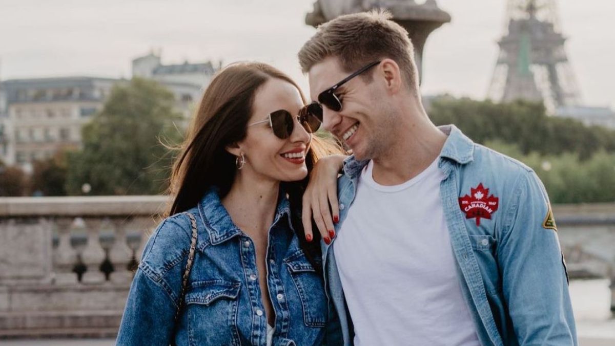 Володимир Остапчук з дружиною станцювали танець на Мальдівах Володимир Остапчук з дружиною станцювали танець на Мальдівах