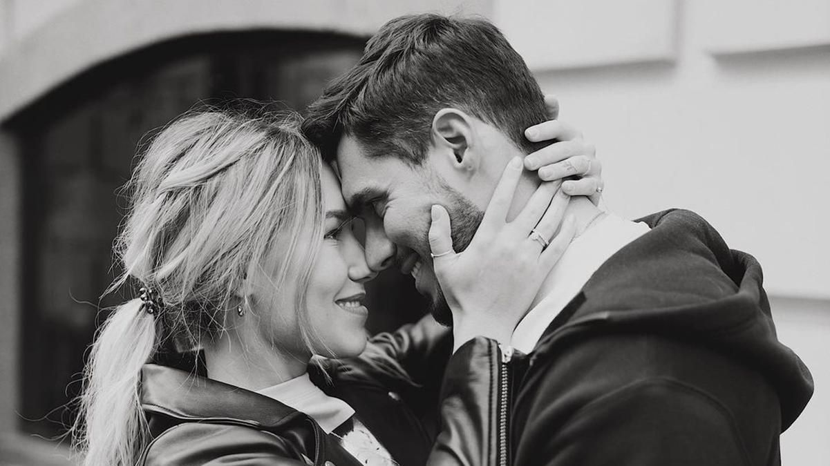 Даша Квіткова і Нікіта Добринін розсекретили стать первістка: відео Даша Квіткова і Нікіта Добринін розсекретили стать первістка: відео