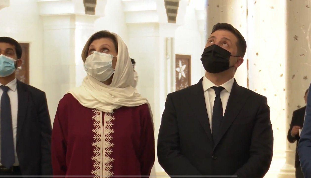 Елена Зеленская поразила образом в традиционном арабском платье: видео