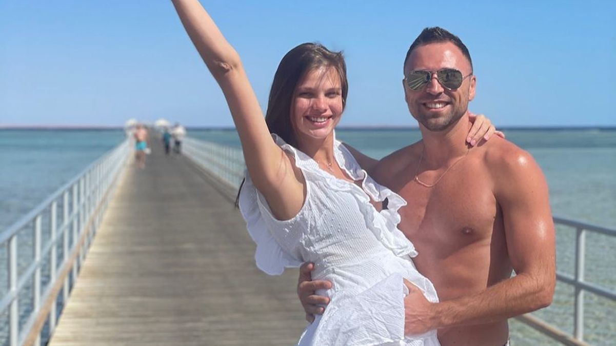 Макс Михайлюк відпочиває в Єгипті з вагітною коханою: фото Макс Михайлюк відпочиває в Єгипті з вагітною коханою: фото