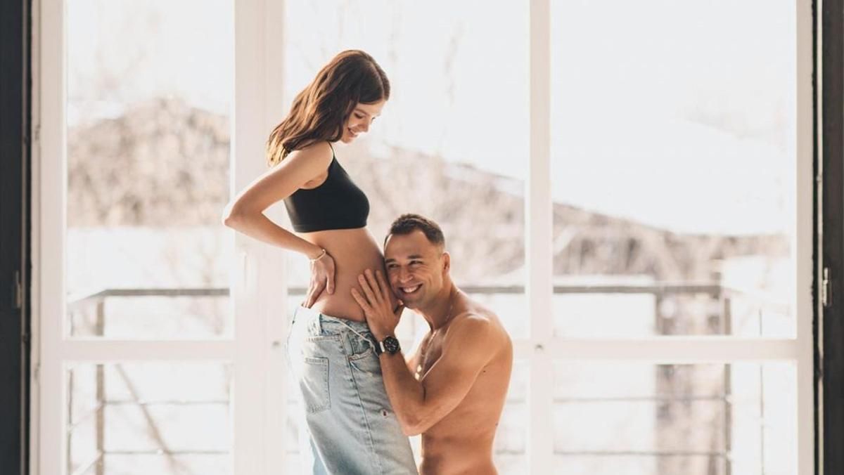 Коли вагітна дівчина Холостяка Макса Михайлюка народить первістка Коли вагітна дівчина Холостяка Макса Михайлюка народить первістка