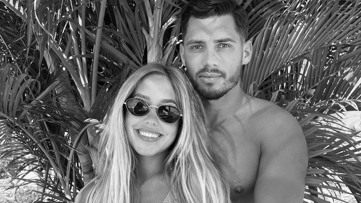 Даша Квіткова і Нікіта Добринін відпочивають в Єгипті: миле фото Даша Квіткова і Нікіта Добринін відпочивають в Єгипті: миле фото