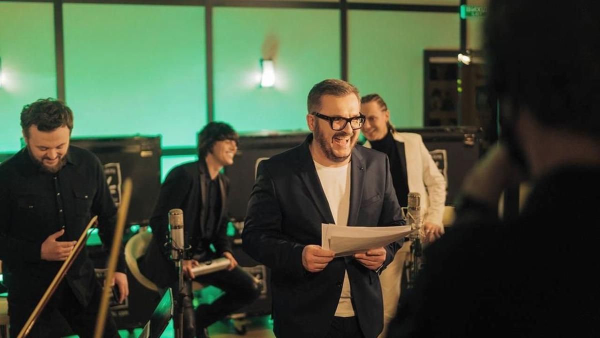 Пономарьов, Дзідзьо, Пивоваров, Alekseev випустили пісню Чому: відео Пономарьов, Дзідзьо, Пивоваров, Alekseev випустили пісню Чому: відео