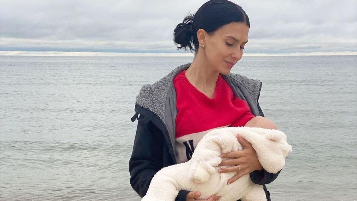 Гіларія Болдвін розсекретила стать та ім'я шостої дитини: фото Гіларія Болдвін розсекретила стать та ім'я шостої дитини: фото