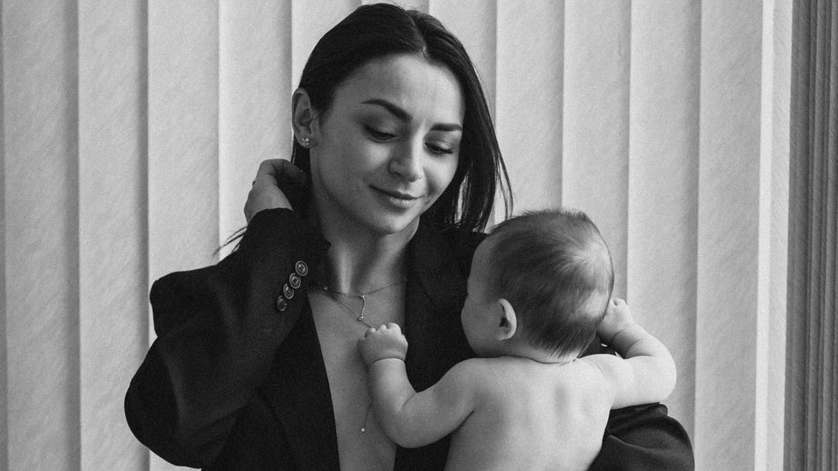 Ілона Гвоздьова показала фото з маленьким сином Ілона Гвоздьова показала фото з маленьким сином