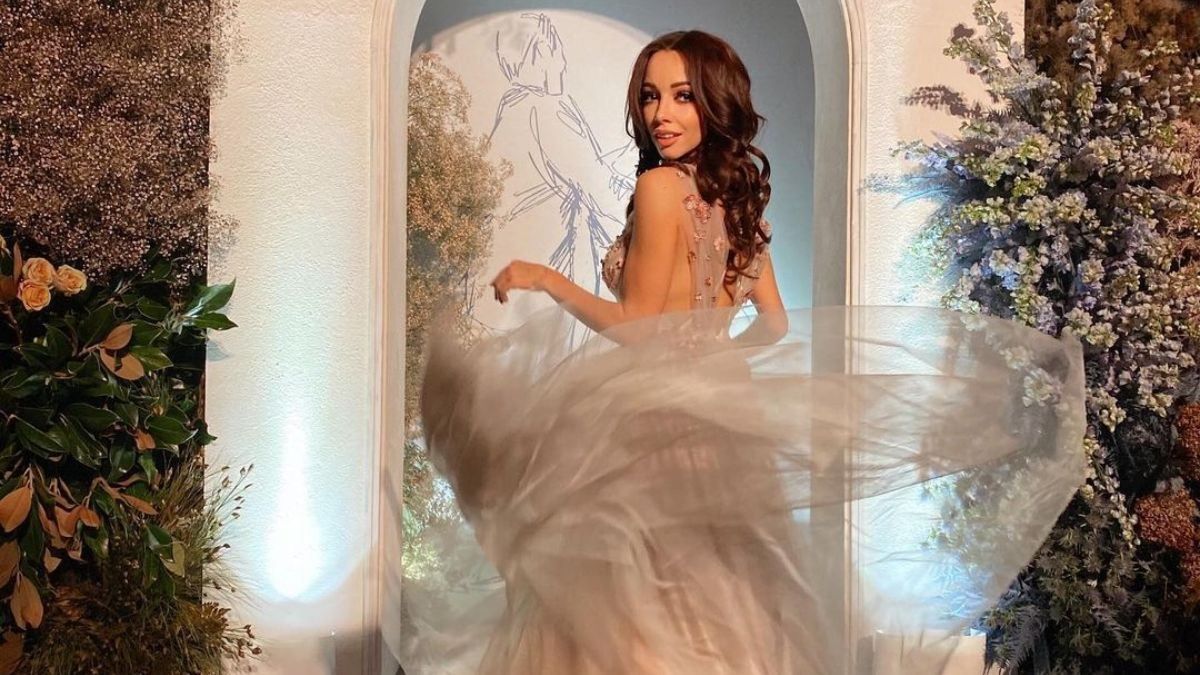Екатерина Кухар очаровала образом в пышном платье: фото Екатерина Кухар очаровала образом в пышном платье: фото