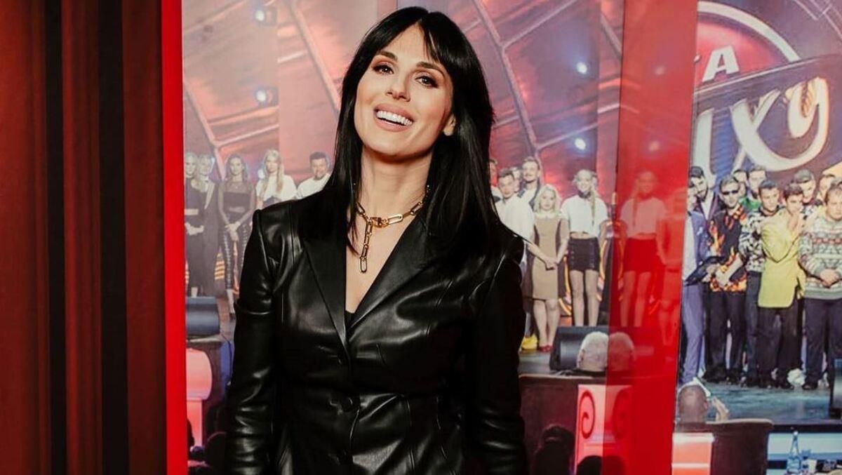 Маша Ефросинина поразила смелым образом в кожаном костюме фото Маша Ефросинина поразила смелым образом в кожаном костюме фото