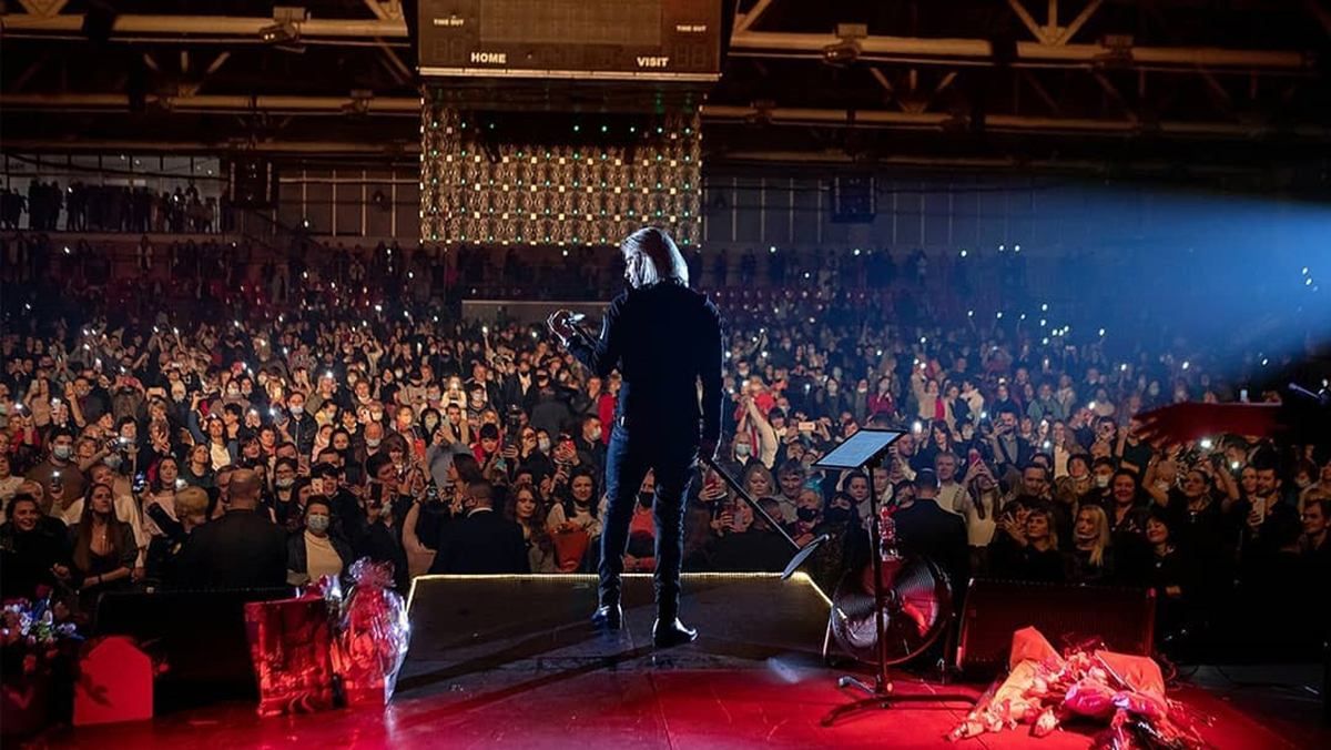 Олег Винник виступив у переповненому залі: фото з концерту Олег Винник виступив у переповненому залі: фото з концерту