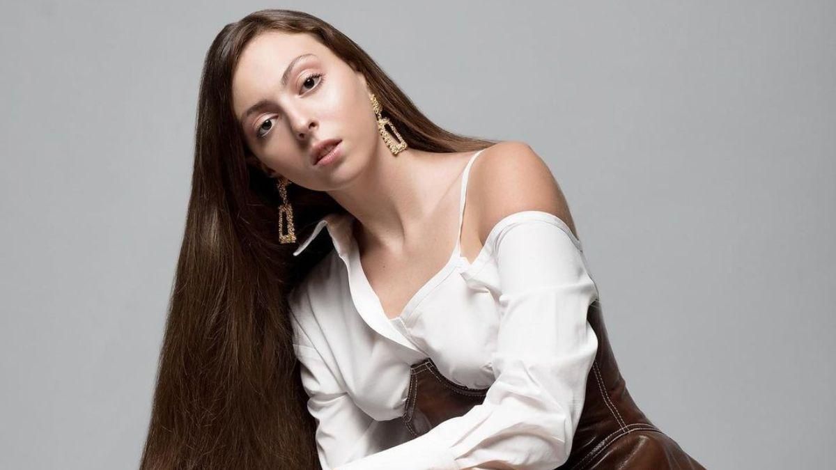 Донька Олі Полякової станцювала з крапельницею у лікарні: відео Донька Олі Полякової станцювала з крапельницею у лікарні: відео