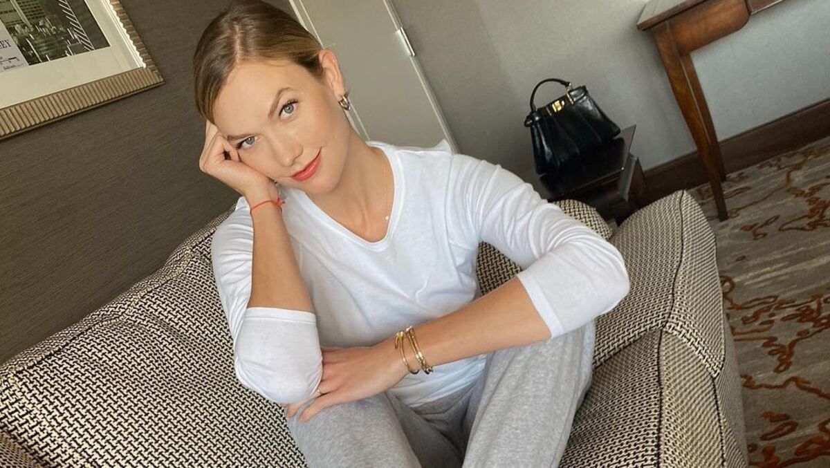 Супермодель Карлі Клосс вперше стала мамою: зворушливе фото малюка Супермодель Карлі Клосс вперше стала мамою: зворушливе фото малюка