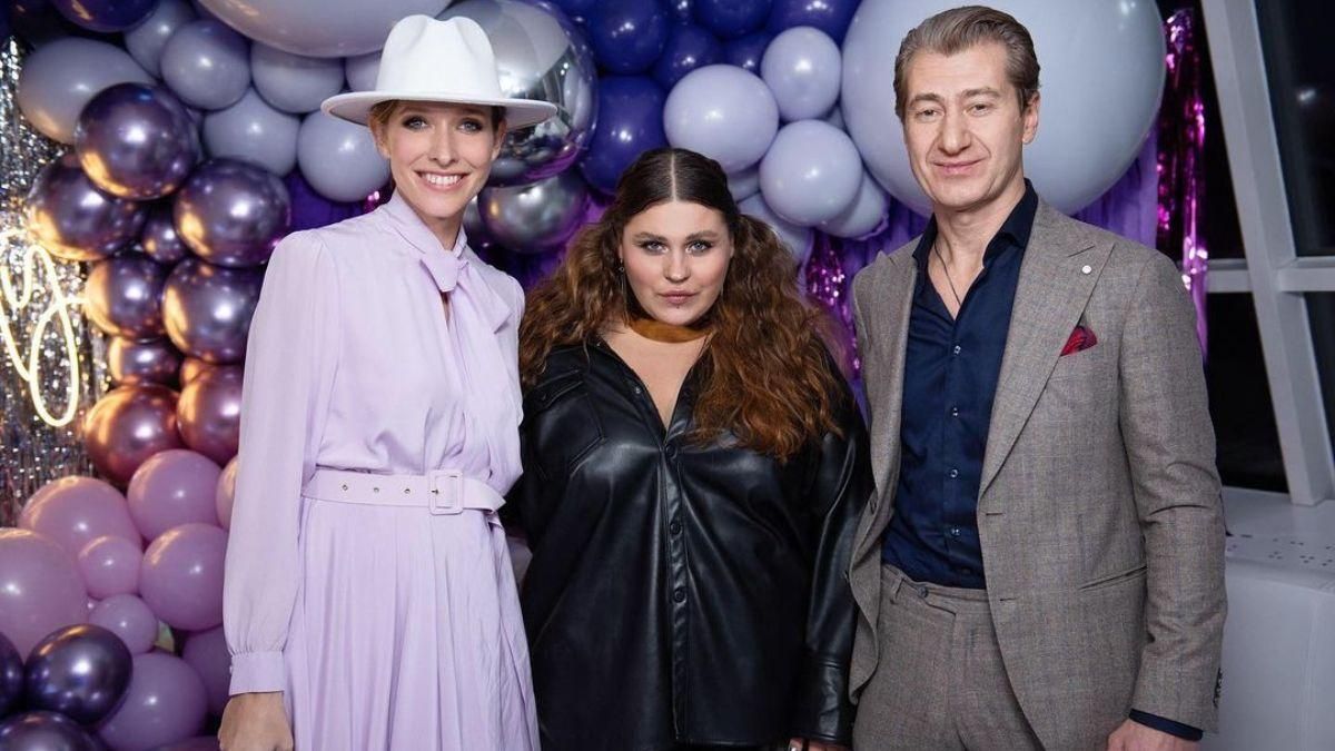 Катя Осадча зачарувала ніжним образом у ліловій сукні: фото Катя Осадча зачарувала ніжним образом у ліловій сукні: фото