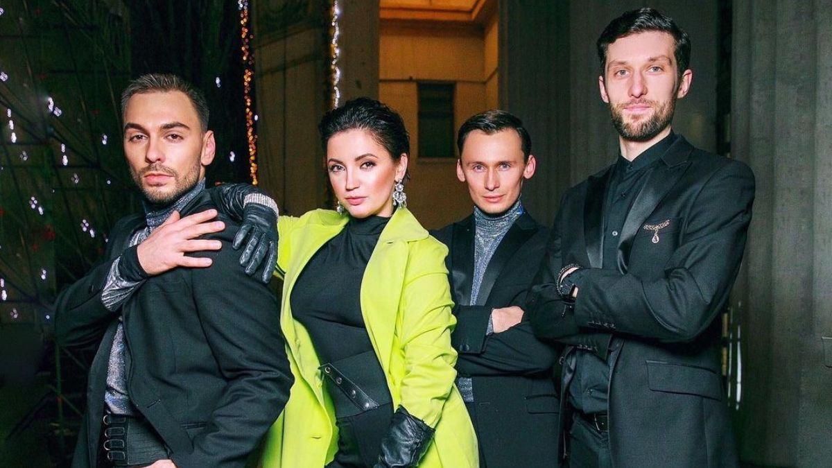 Оля Цибульська приголомшила зухвалим образом у салатовому пальті: фото Оля Цибульська приголомшила зухвалим образом у салатовому пальті: фото