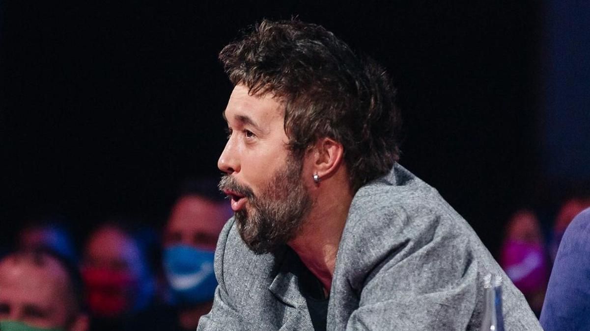 Жена Сергея Бабкина объявила о его измене: ответ певца Жена Сергея Бабкина объявила о его измене: ответ певца