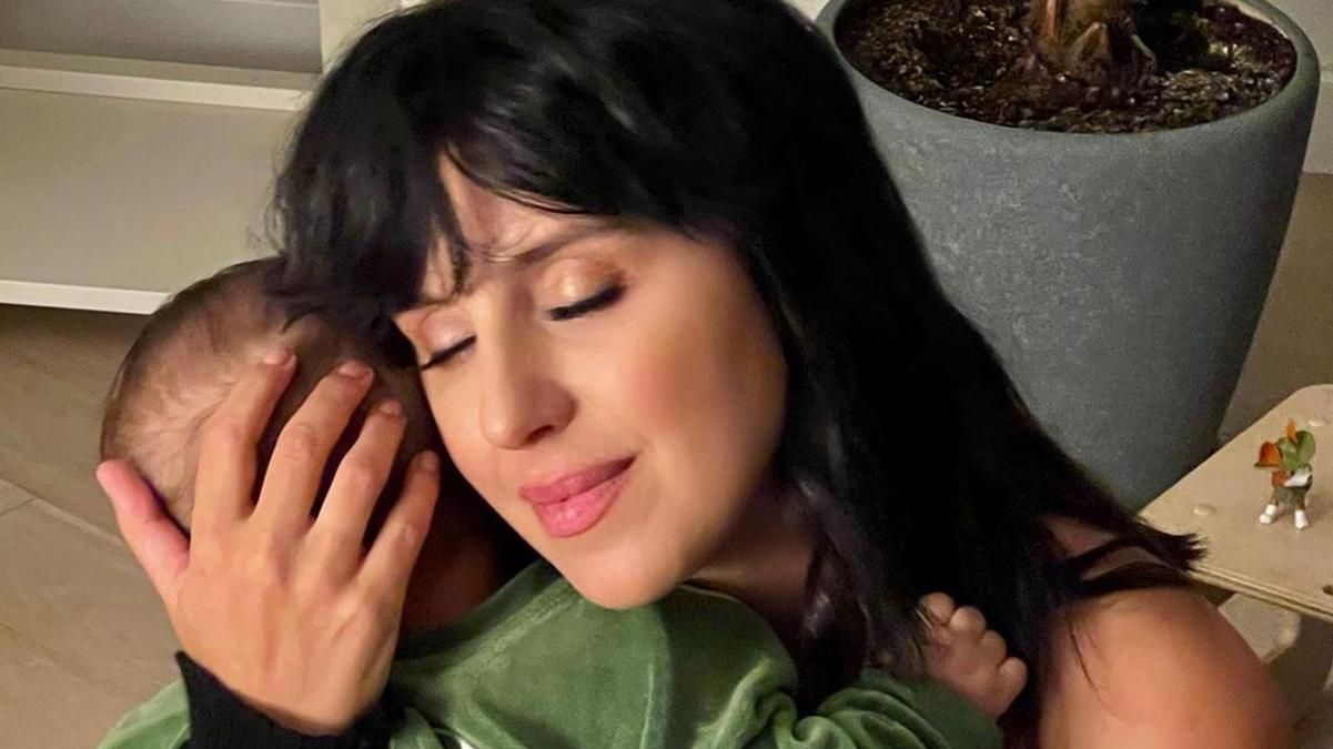 Как Джамала проводит вечера с мужем и сыновьями: видео Как Джамала проводит вечера с мужем и сыновьями: видео