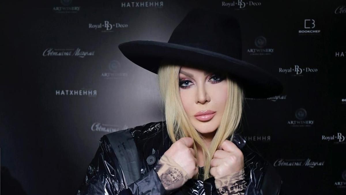 Ирина Билык позировала без макияжа: фаны не узнали ее на фото Ирина Билык позировала без макияжа: фаны не узнали ее на фото