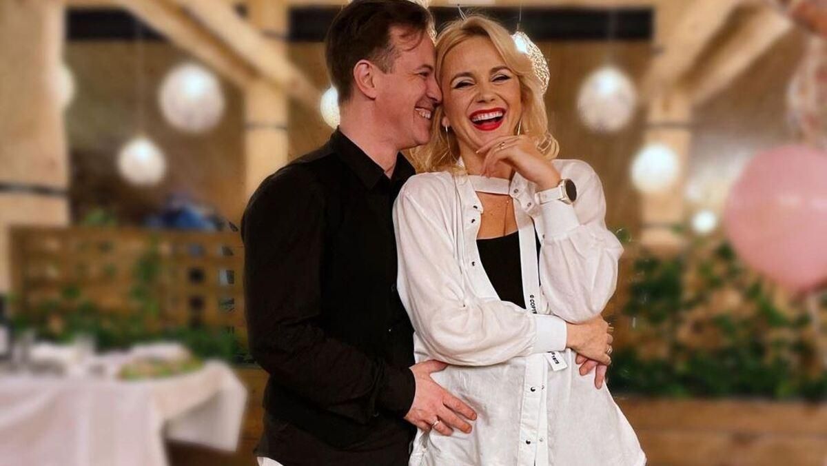 Лілія Ребрик підкорила мережу чуттєвим фото з чоловіком Лілія Ребрик підкорила мережу чуттєвим фото з чоловіком