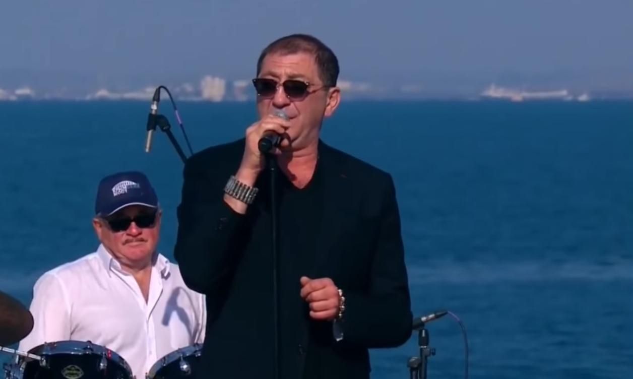 Проти російських зірок відкрили провадження через виступ в Криму Проти російських зірок відкрили провадження через виступ в Криму