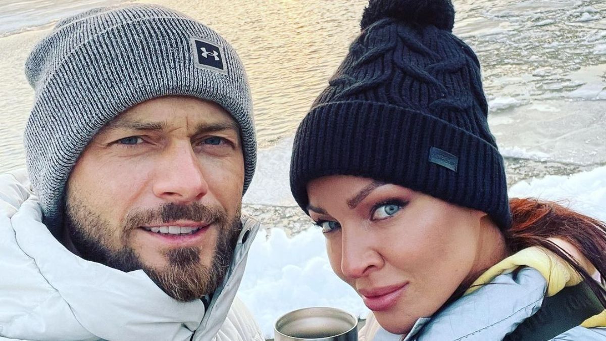 Влад Яма повернувся з Маямі та прогулявся Києвом: фото з дружиною Влад Яма повернувся з Маямі та прогулявся Києвом: фото з дружиною