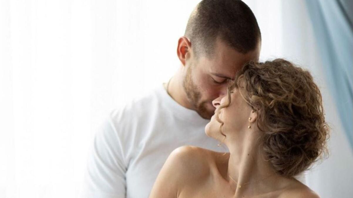 Ювелир Валерия Гузема беременна первенцем: чувственные фото Ювелир Валерия Гузема беременна первенцем: чувственные фото