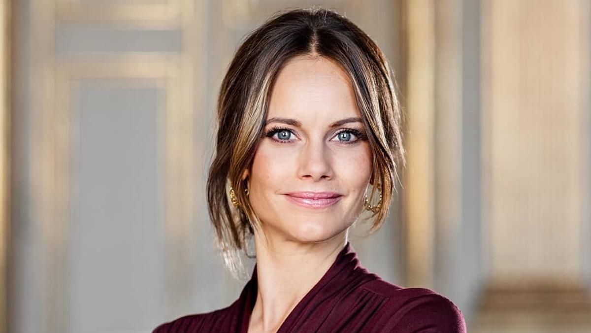 Принцесу Софію виписали з лікарні: фото з малюком Принцесу Софію виписали з лікарні: фото з малюком