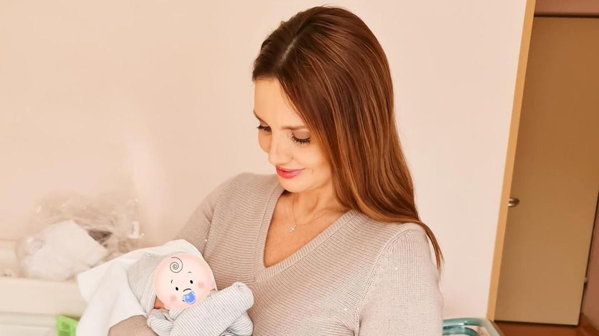 Оксана Марченко вперше стала бабусею: як назвали малюка Оксана Марченко вперше стала бабусею: як назвали малюка