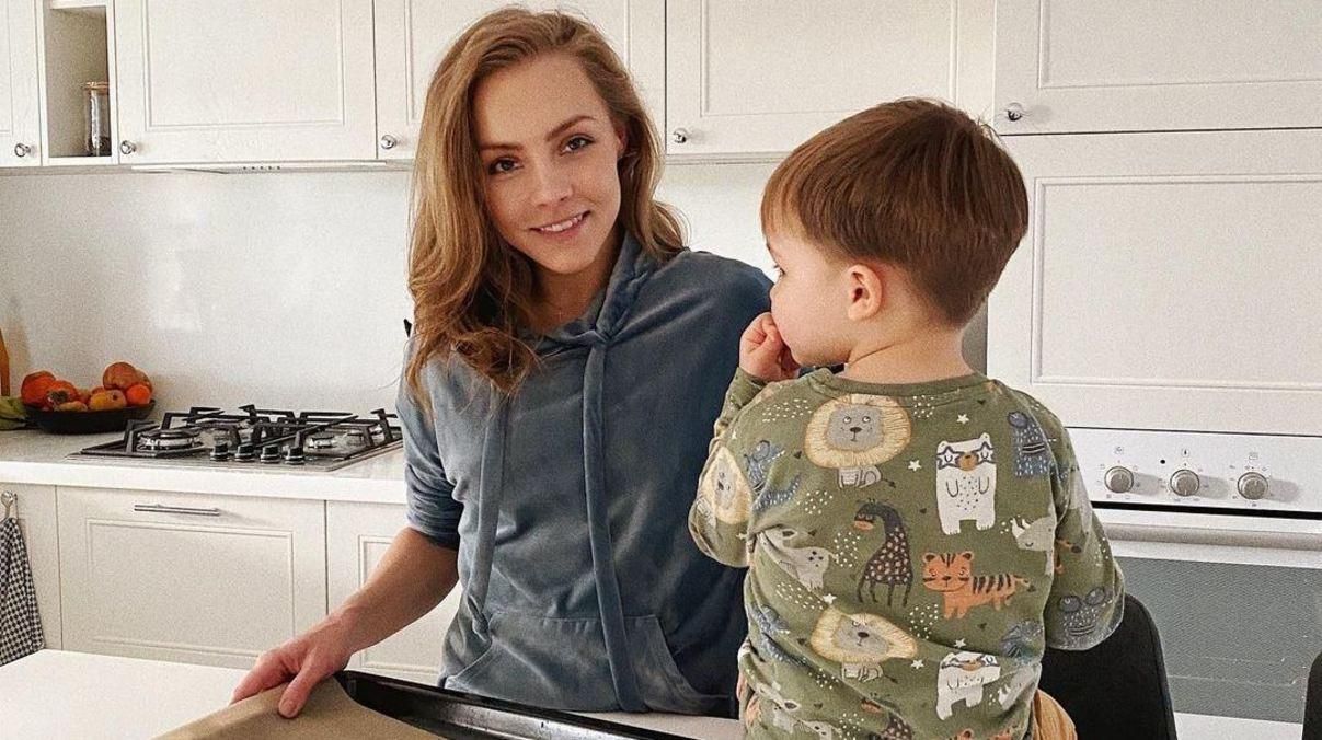Алена Шоптенко очаровала сеть милым фото с сыном Алена Шоптенко очаровала сеть милым фото с сыном