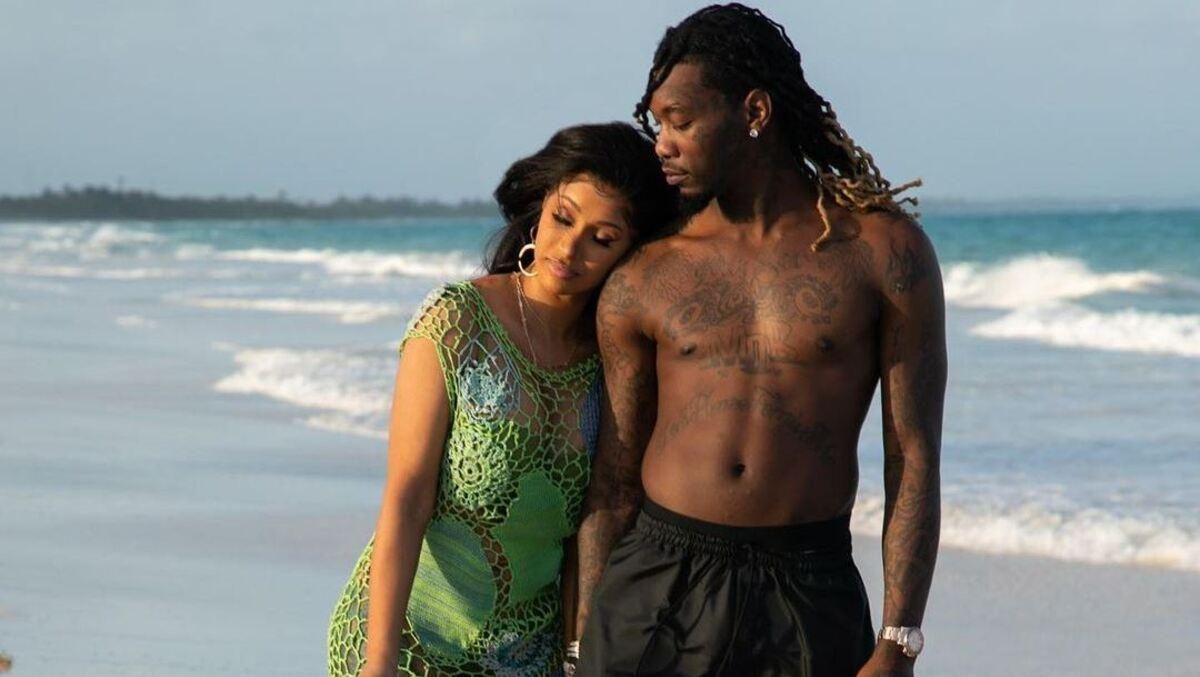Cardi B розповіла, як закрутила роман з чоловіком Offset Cardi B розповіла, як закрутила роман з чоловіком Offset