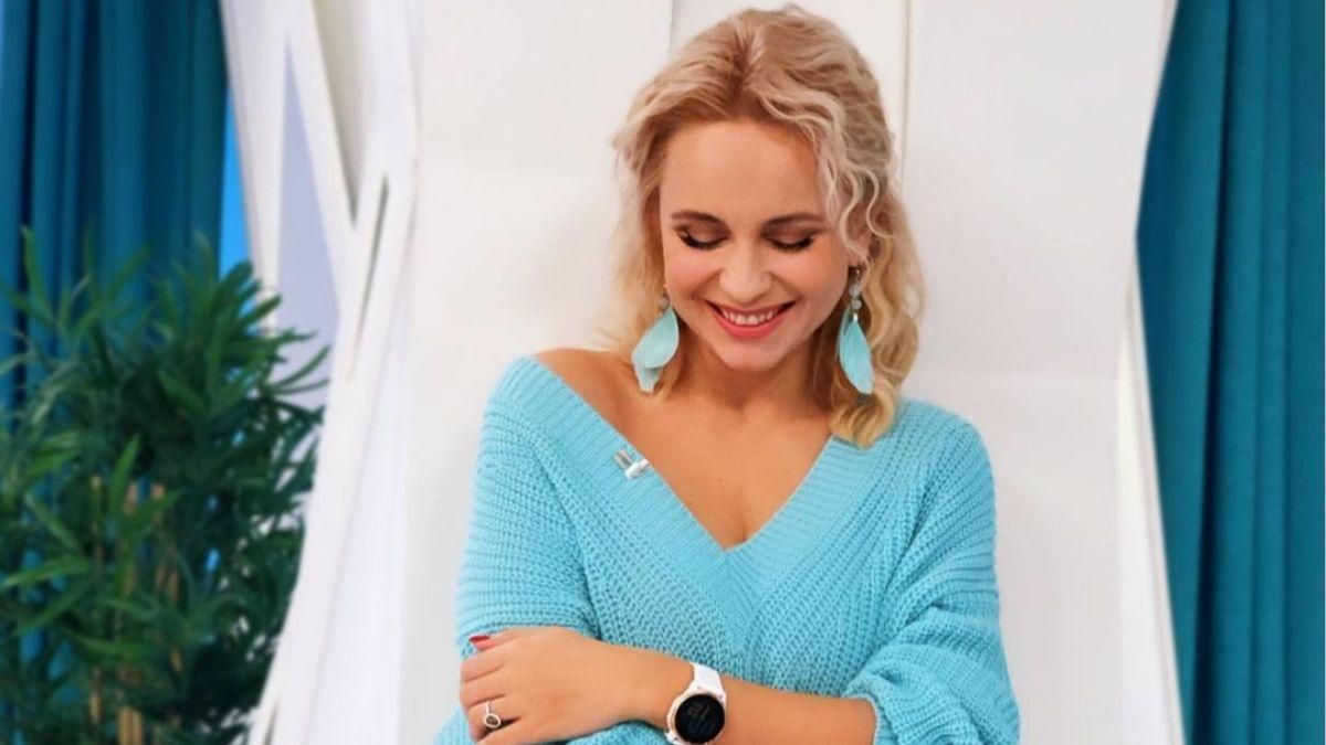 Лілія Ребрик танцювала в студії та показала стильний образ: відео Лілія Ребрик танцювала в студії та показала стильний образ: відео