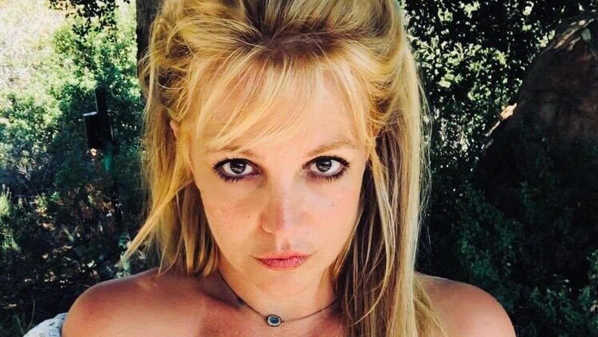 Брітні Спірс вакцинувалася від коронавірусу: як вона почувається Брітні Спірс вакцинувалася від коронавірусу: як вона почувається