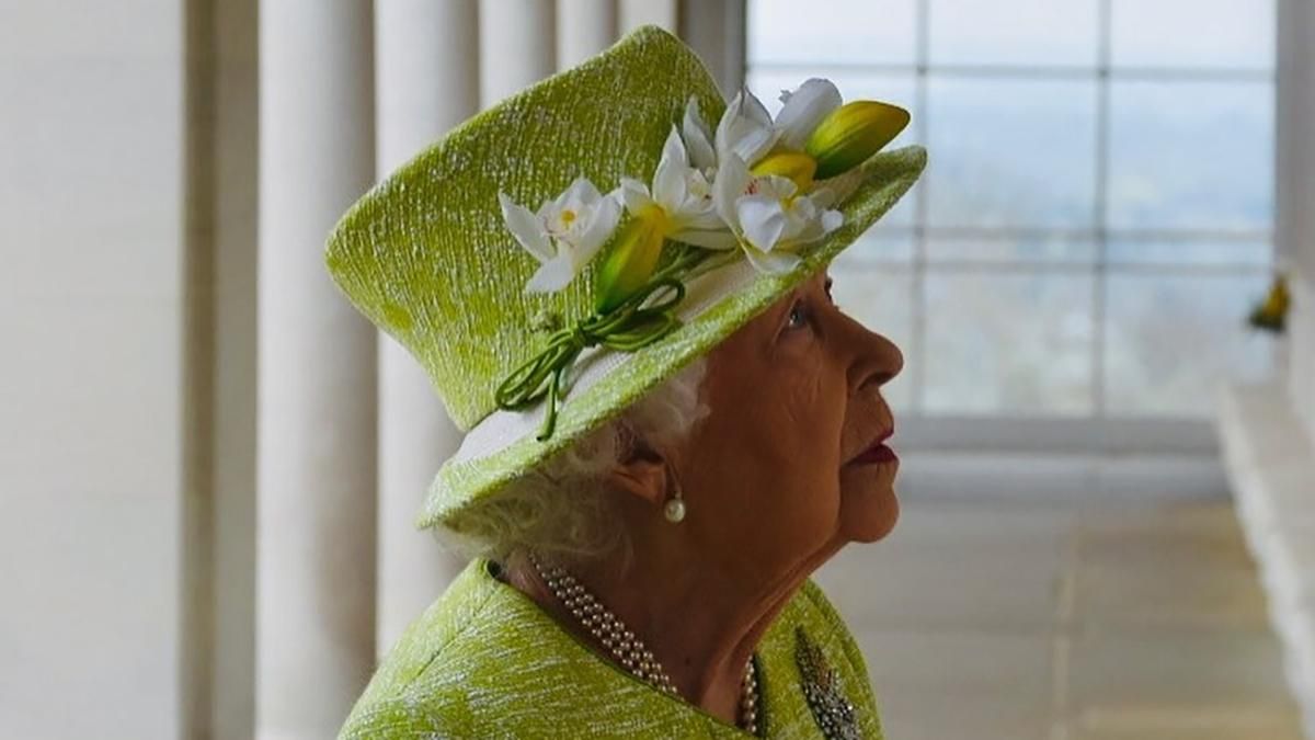 Як Єлизавета ІІ переживає смерть чоловіка принца Філіпа Як Єлизавета ІІ переживає смерть чоловіка принца Філіпа