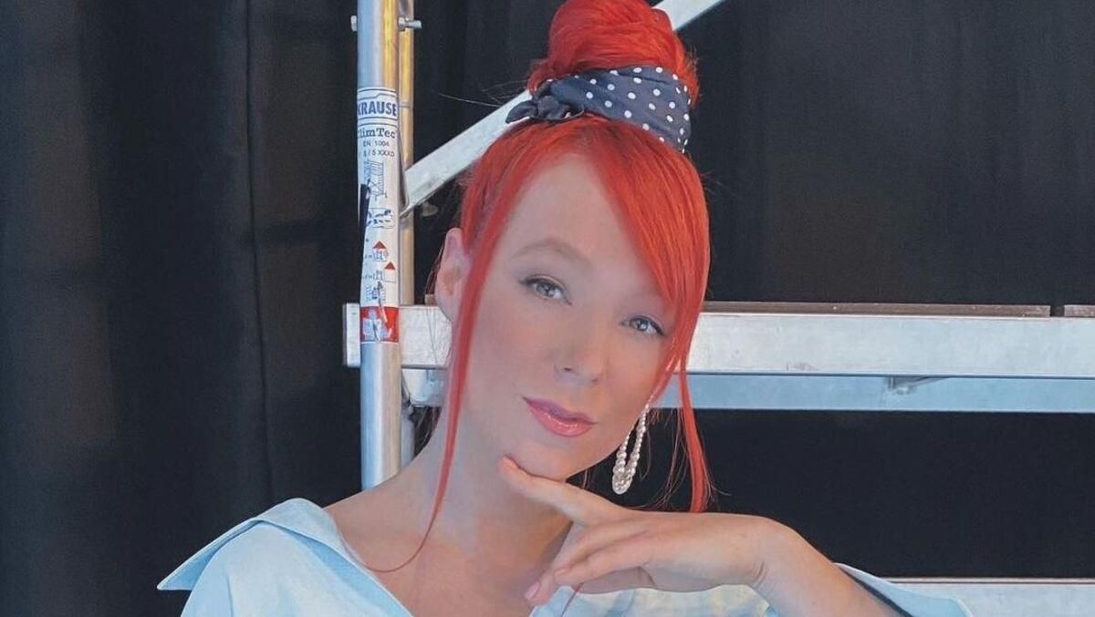 Светлана Тарабарова поразила стильным образом: смелые фото Светлана Тарабарова поразила стильным образом: смелые фото