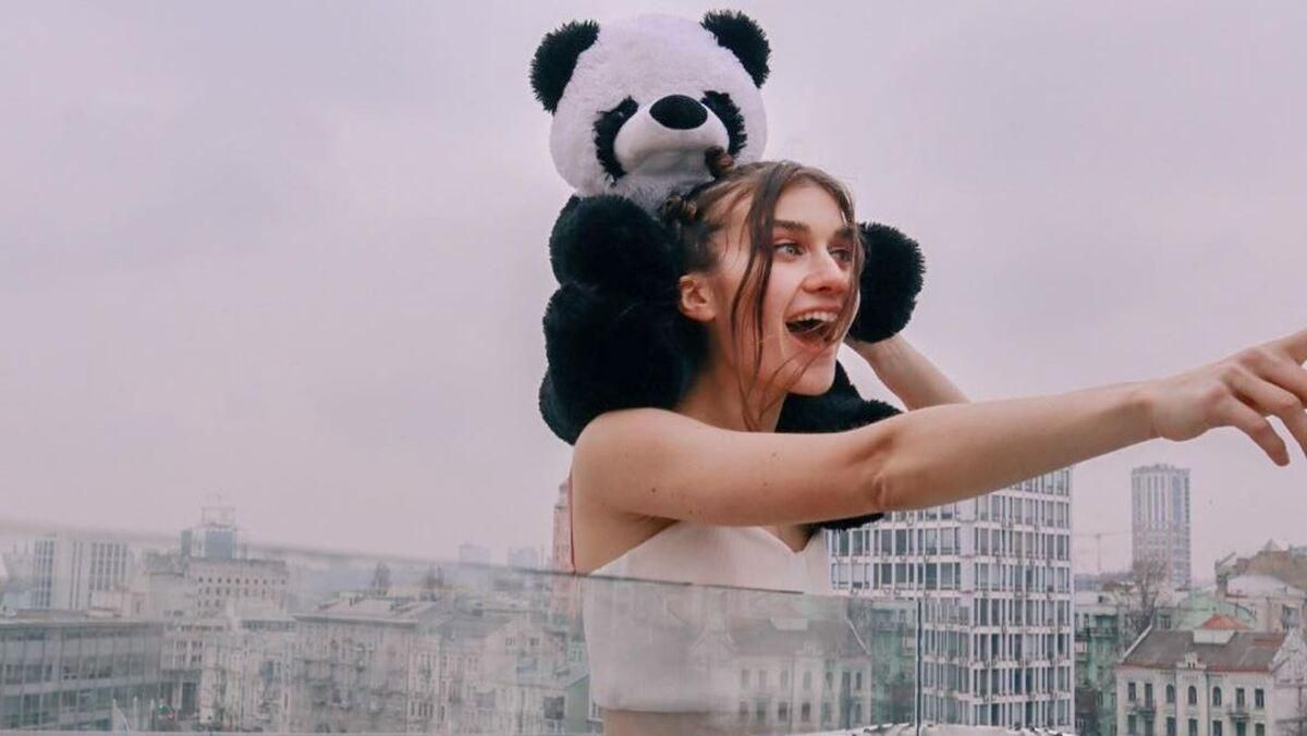 Продюсер Поляковой объяснил, почему Jerry Heil переезжает в США Продюсер Поляковой объяснил, почему Jerry Heil переезжает в США