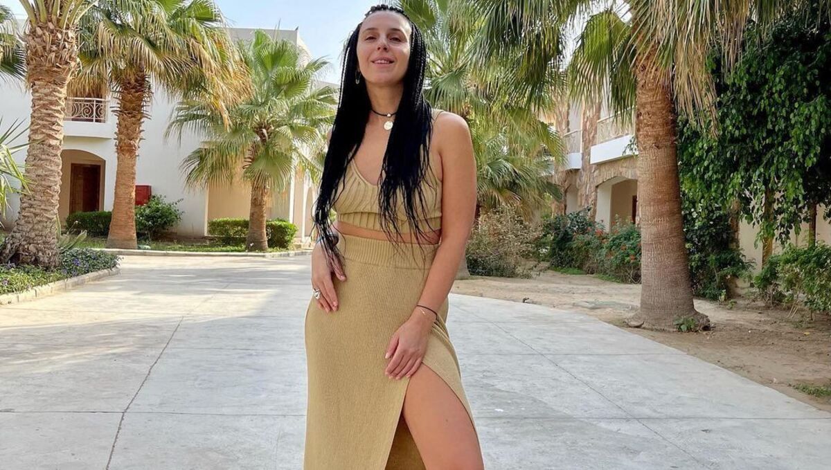 Джамала очаровала образом в юбке с разрезом фото из Египта Джамала очаровала образом в юбке с разрезом фото из Египта