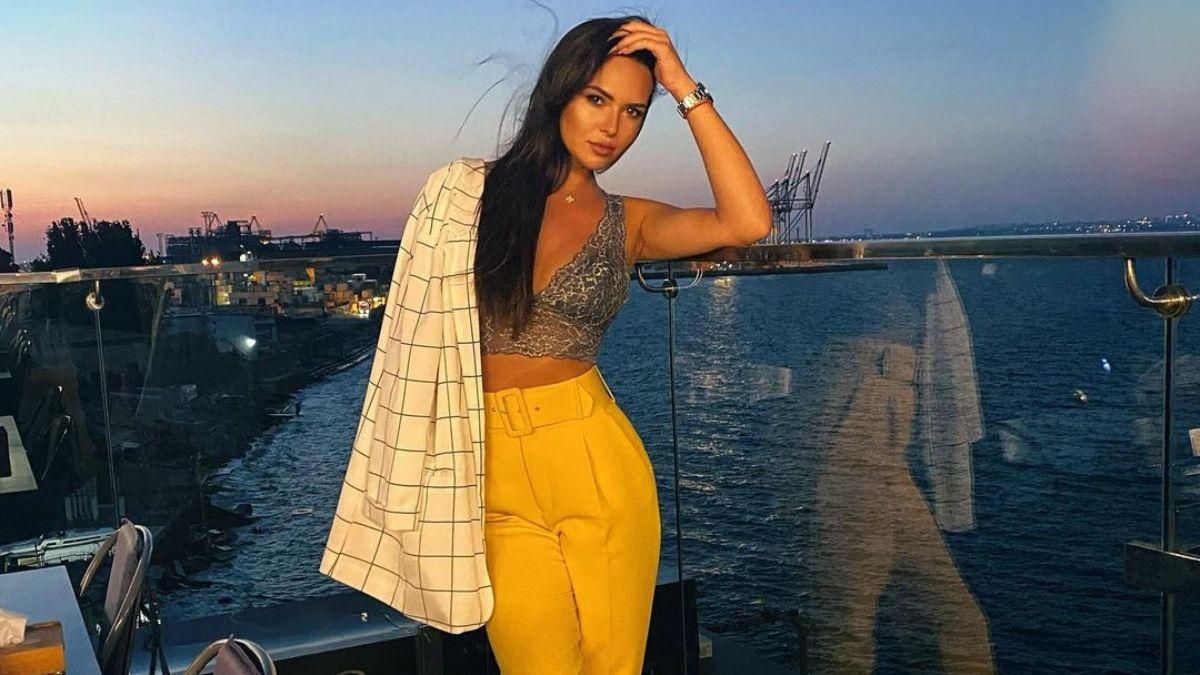 Джессика с Холостяка-11 похвасталась фигурой в бикини: фото Джессика с Холостяка-11 похвасталась фигурой в бикини: фото