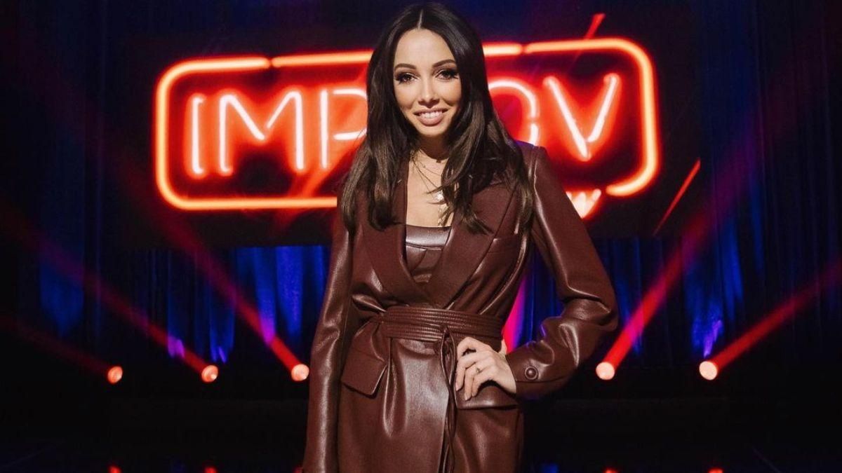 Катерина Кухар приголомшила образом у шкіряному костюмі: фото Катерина Кухар приголомшила образом у шкіряному костюмі: фото