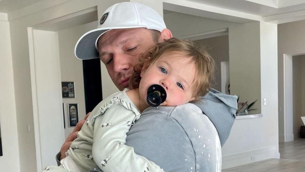 Солист Backstreet Boys Ник Картер стал отцом в третий раз Солист Backstreet Boys Ник Картер стал отцом в третий раз