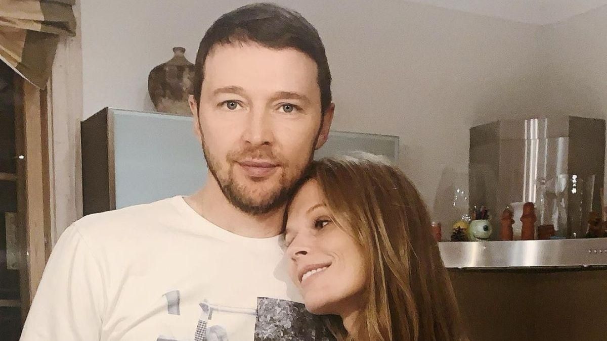 Ольга Фреймут у річницю весілля підкорила чуттєвим фото з коханим Ольга Фреймут у річницю весілля підкорила чуттєвим фото з коханим