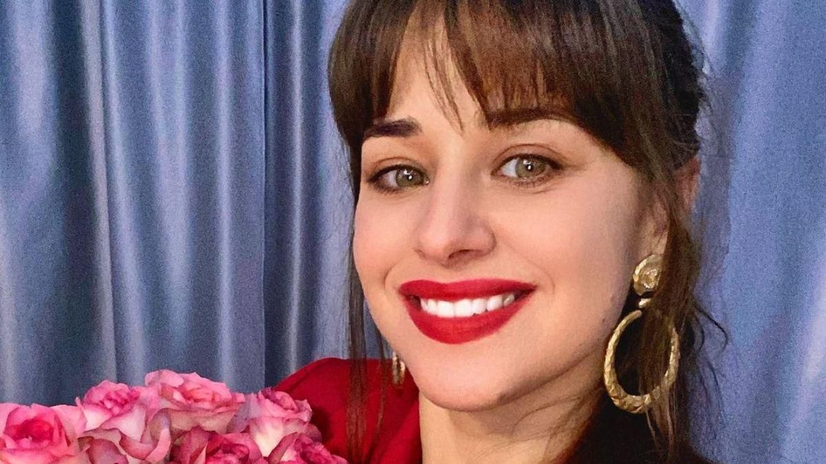 Ексдружина Дзідзьо підкорила яскравим образом: фото Ексдружина Дзідзьо підкорила яскравим образом: фото