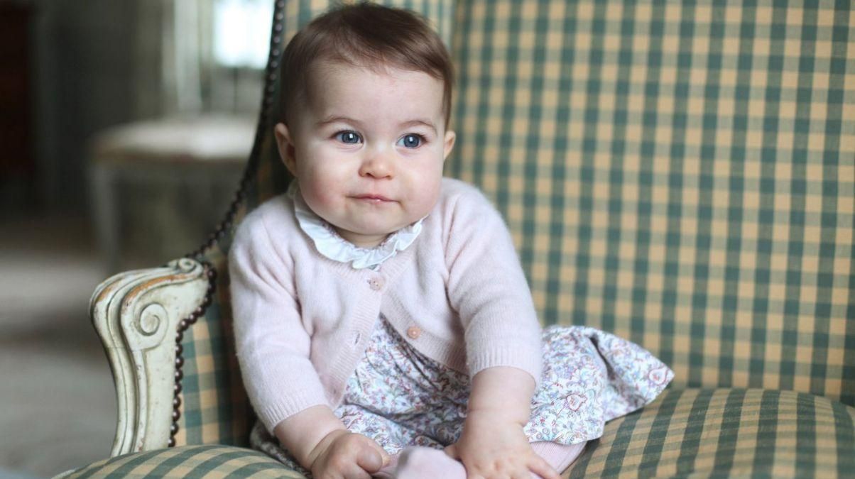 Принцесі Шарлотті – 6: фото доньки Кейт Міддлтон і принца Вільяма