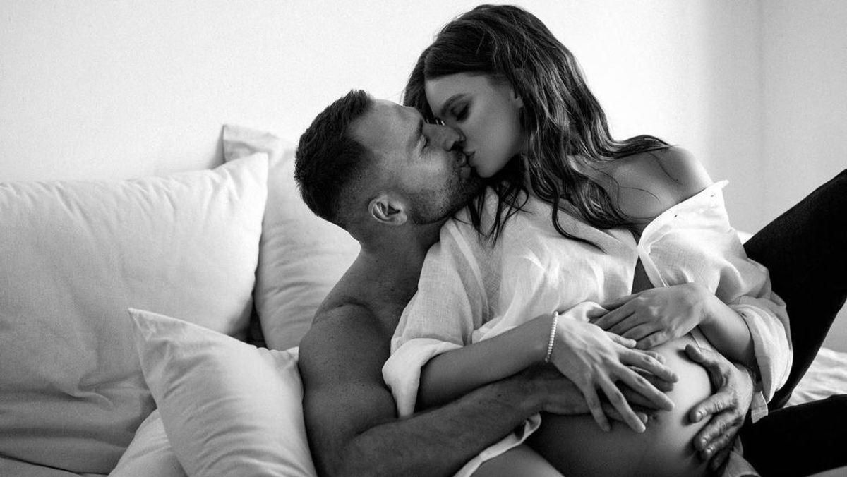 Кохану Макса Михайлюка виписали з пологового: фото з донечкою Кохану Макса Михайлюка виписали з пологового: фото з донечкою