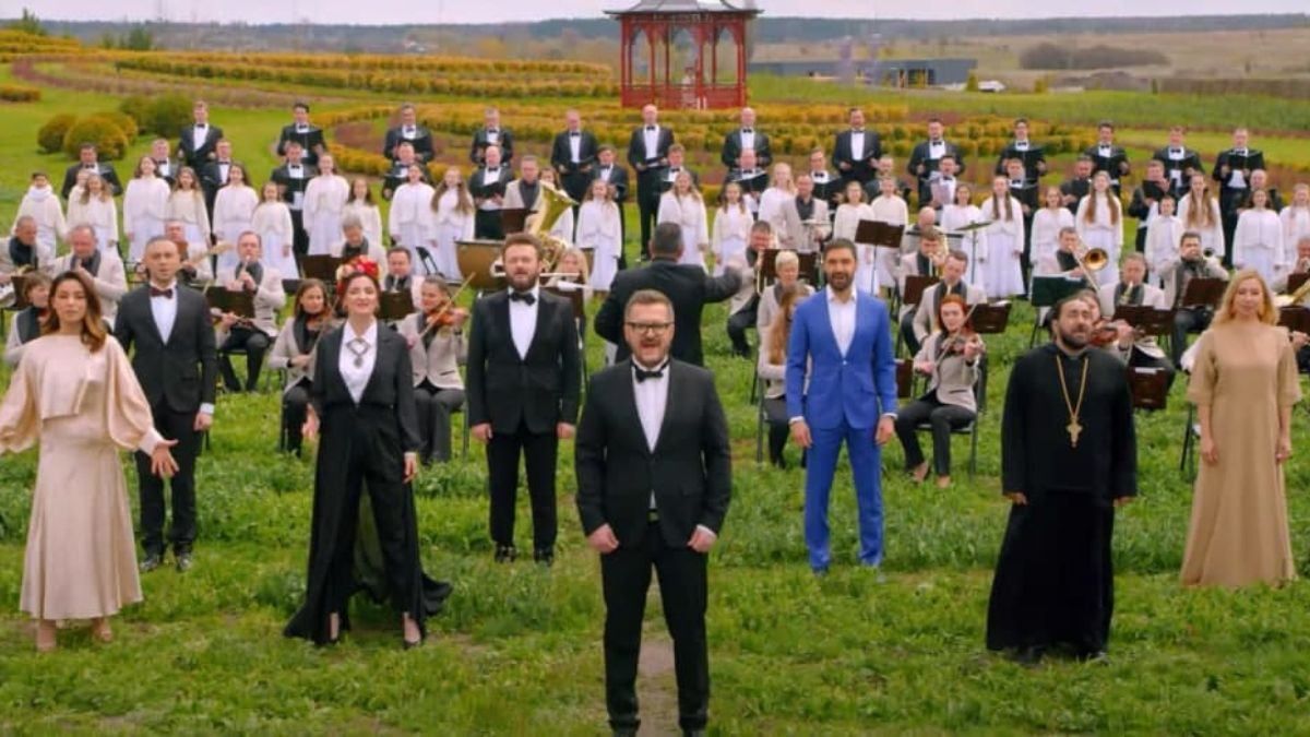 Українські зірки записали піснеспів Христос Воскрес! 12 мовами Українські зірки записали піснеспів Христос Воскрес! 12 мовами